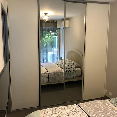 Appartement Bel à Juan Les Pins, à 700 M Des Plages Et Proche Du Vieil *
